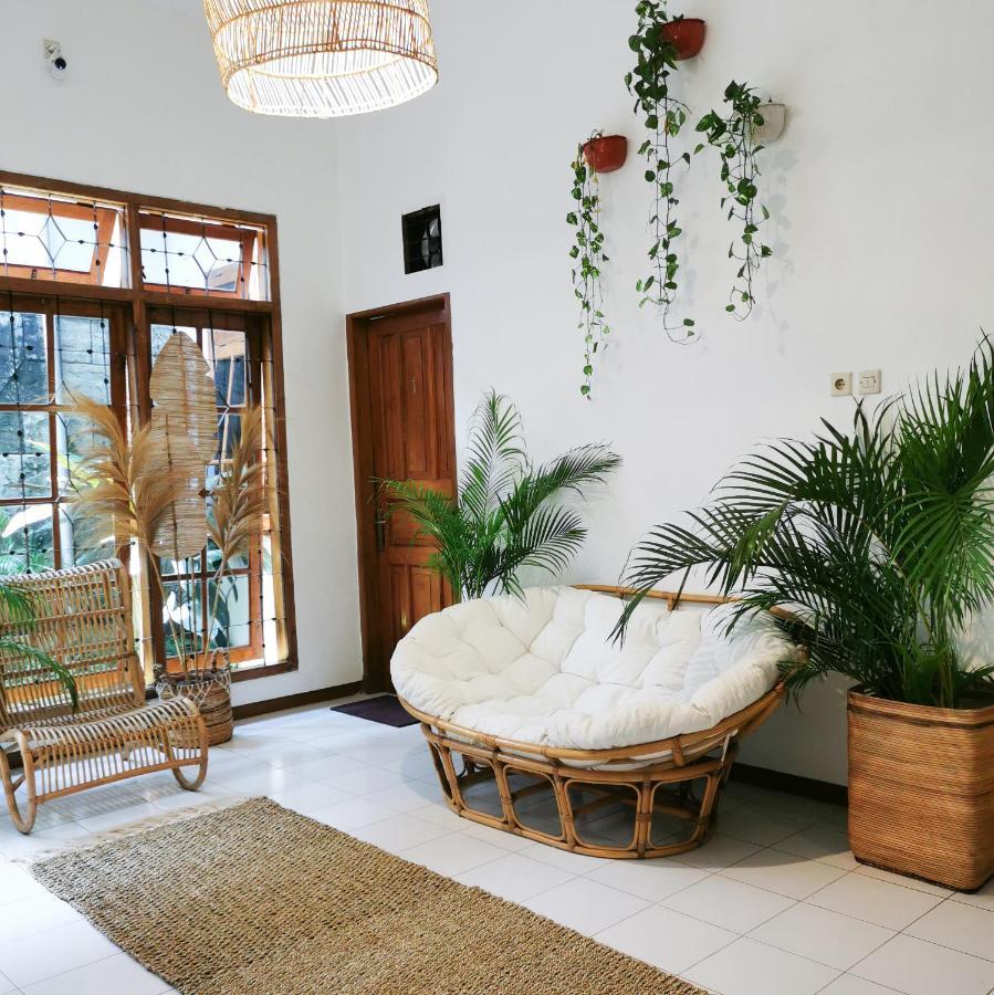 Snooze Ijen Hostel Бануванги Екстериор снимка