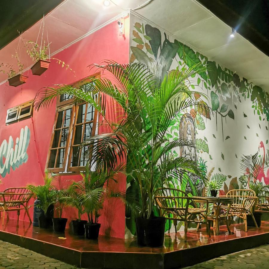 Snooze Ijen Hostel Бануванги Екстериор снимка