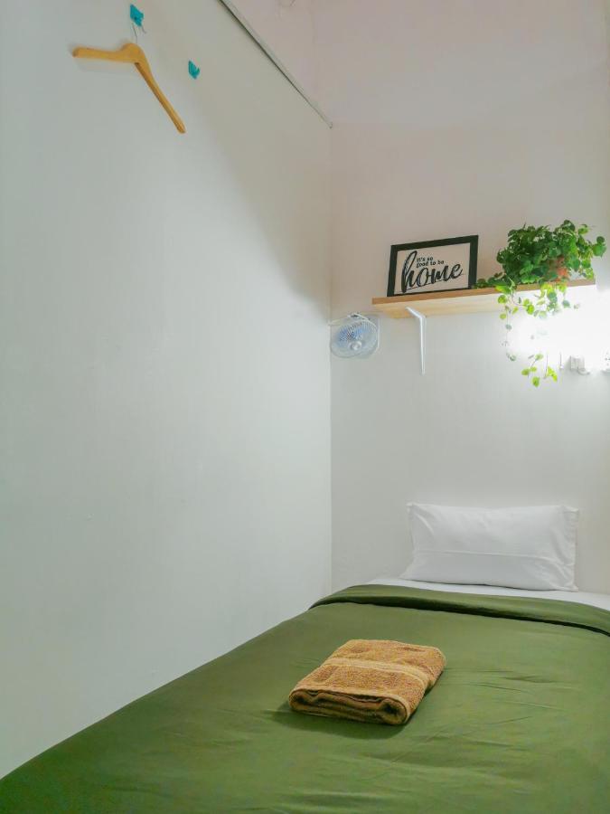 Snooze Ijen Hostel Бануванги Екстериор снимка
