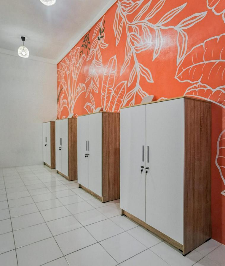 Snooze Ijen Hostel Бануванги Екстериор снимка